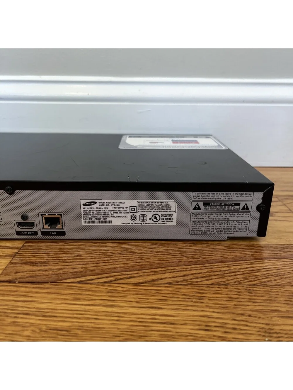 Samsung HT-E4500/ZA 3D Blu-ray Home Theater Receiver With Remote & Cables